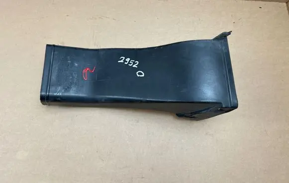 BMW 6 E63 E64 Air intake hose/pipe 7051486