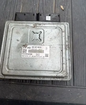 Seat Leon (5F) Engine control unit/module 06K907425B 5WP49101