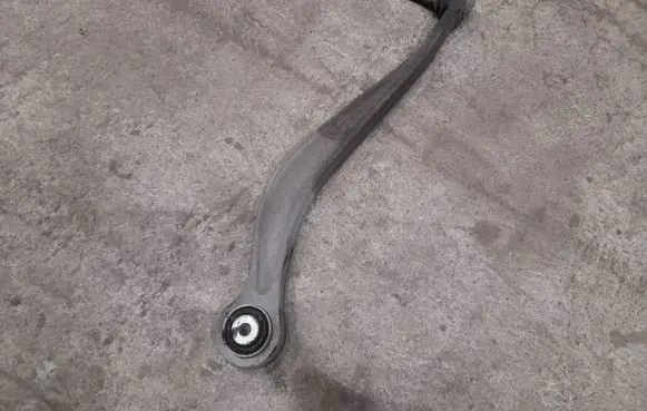 BMW 7 F01 F02 F03 F04 Rear control arm 33326775902 6775902
