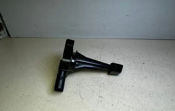 Hyundai ix35 Oil level sensor 215902A100 6PR00962206 6PR009622