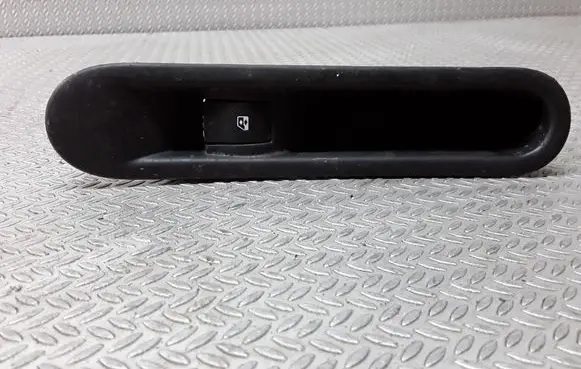 Renault Espace - Grand espace IV Electric window control switch 8200012263