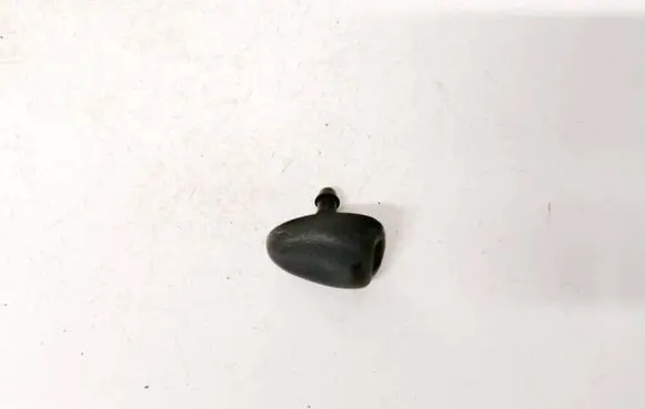Volvo XC90 Windshield washer spray nozzle 
