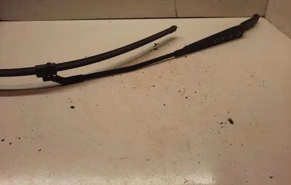 Renault Espace - Grand espace IV Front wiper blade arm 8200014895