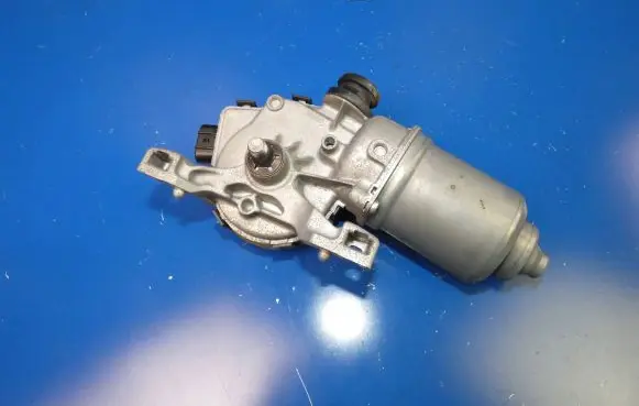 Mazda 6 Front wiper linkage and motor GJE867340 1593004330