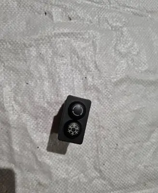BMW Z3 E36 Air conditioning (A/C) switch 6901575