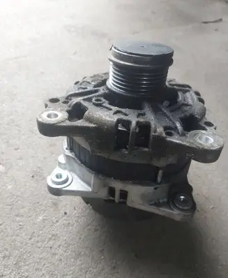 Audi A4 S4 B8 8K Generator/alternator 32711149 470746 026736