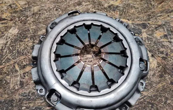 Honda Civic IX Pressure plate 2K11A