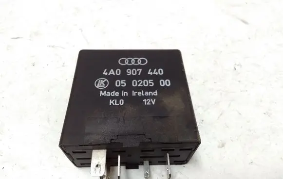 Audi A6 S6 C5 4B Other relay 4A0907440 05020500