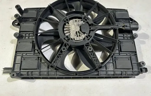 Chevrolet Corvette C7 Electric radiator cooling fan 1275587