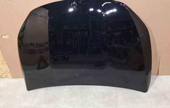 Mercedes-Benz GLA H247 Engine bonnet/hood