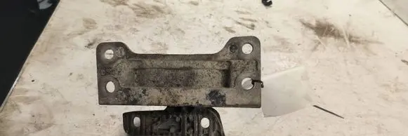 Opel Movano B Engine mount vacuum valve 112108180R