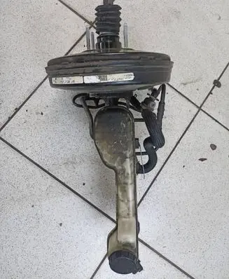 Mazda CX-9 Brake booster