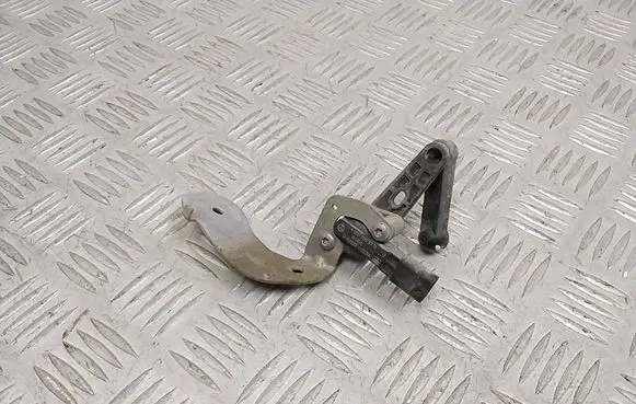 Mercedes-Benz EQE x294 Rear air suspension level height sensor A0009053713