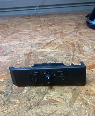 BMW 5 E60 E61 Light switch 6953727