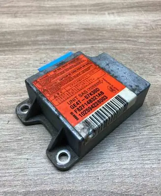 Mazda 626 Airbag control unit/module GE4T57K30D