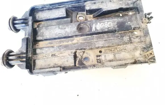 Battery box tray