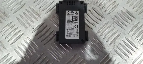 Nissan Qashqai J12 Blind spot module 284N03933R