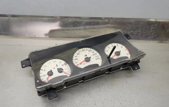 Chrysler PT Cruiser Speedometer (instrument cluster) 04671816AG