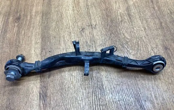 Mercedes-Benz GLE (W166 - C292) Rear control arm A1664230823