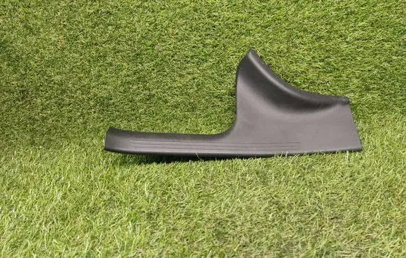 Mercedes-Benz C W205 Rear sill trim cover A2056860136 WPT52049 18321224