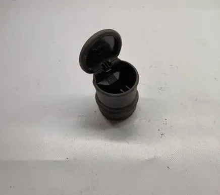 Ashtray (front)