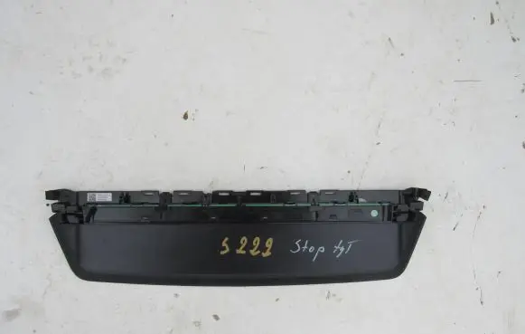 Mercedes-Benz S W222 Third/center stoplight A2229060045 A2229062801