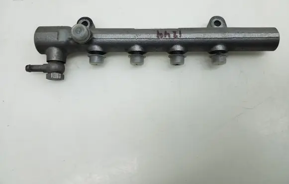 Mercedes-Benz E W212 Fuel main line pipe A6510700495