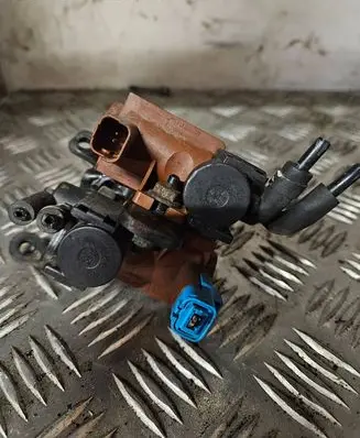 Peugeot 407 Turbo solenoid valve 70061200 9654282880 05T273