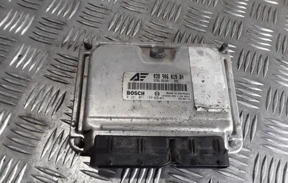 Volkswagen Sharan Engine control unit/module 038906019BH 0281011199