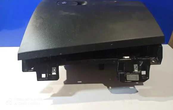 Volvo S60 Glove box 31365240 39826272