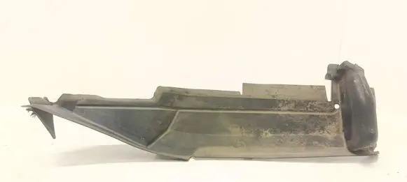 Audi Q3 8U Fender end trim 8U0821170