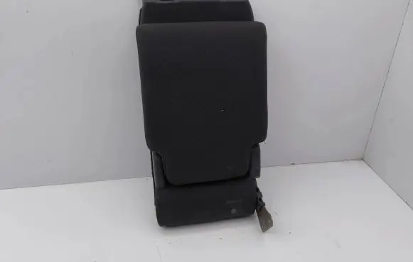 Honda CR-V Rear seat armrest 