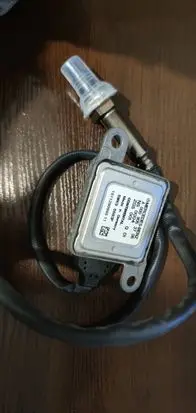 Mercedes-Benz ML W164 Lambda probe sensor A0009053706
