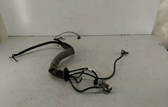 Mercedes-Benz A W168 Positive cable (battery) 1685400330 1689971081
