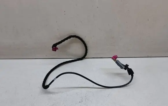 BMW 3 E90 E91 Sound system wiring loom 9185171