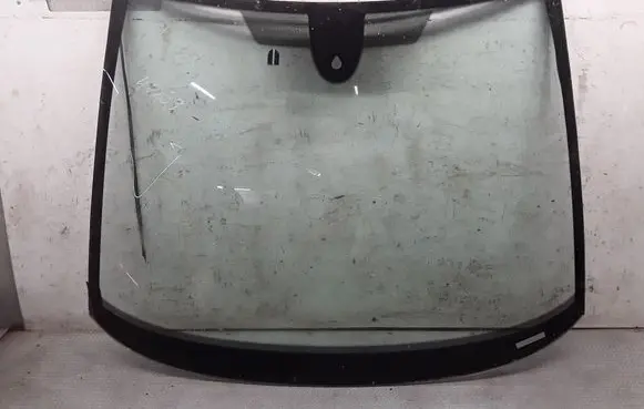 Opel Corsa D Front windscreen/windshield window 