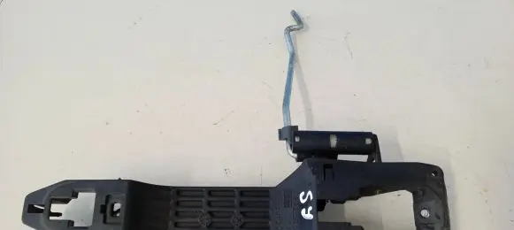 Front door exterior handle/bracket