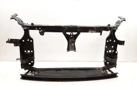Nissan Qashqai Radiator support slam panel