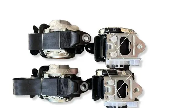 Audi A7 S7 4K8 Set of seat belts 