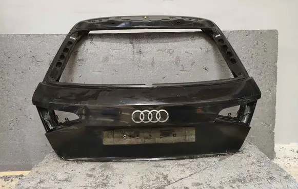 Audi A3 S3 8V Tailgate/trunk/boot lid 8V4827025D