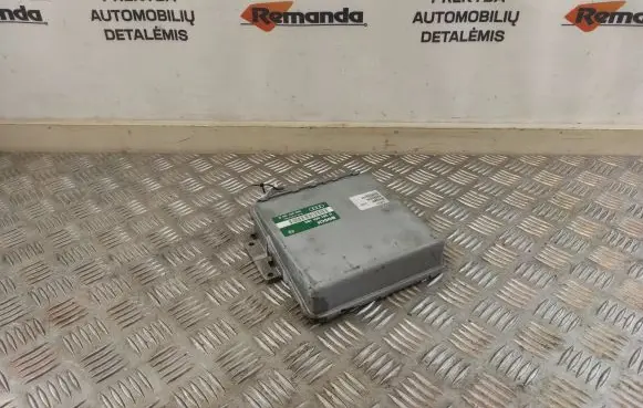 Audi A6 S6 C7 4G Engine control unit/module 8A0907401B 0281001185