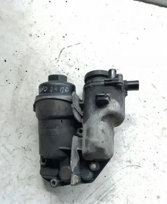 Volvo S60 Oil filter mounting bracket 08642839