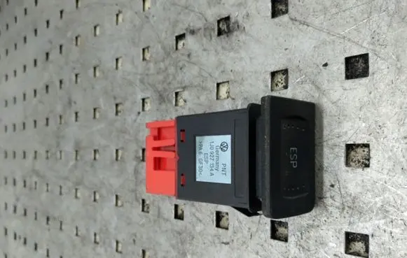 Volkswagen Golf IV ESP (stability program) switch 1J0927134A