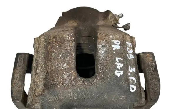 BMW 5 E39 Front brake caliper 6030324