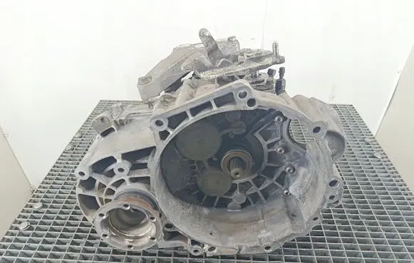 Volkswagen Touran I Manual 6 speed gearbox HDU