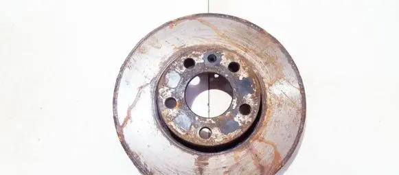 Audi A4 S4 B5 8D Front brake disc ventiliuojamas