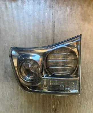 Lexus RX 330 - 350 - 400H Tailgate rear/tail lights