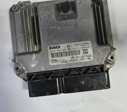 KIA Sportage Engine control unit/module 391012F568 1039S63343 0281019638