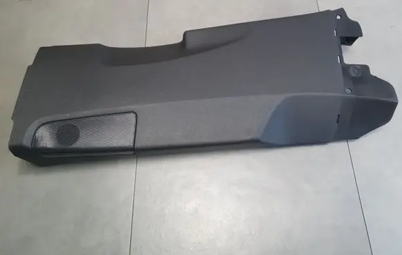 Audi Q8 (B) pillar trim (bottom) 4M8867239