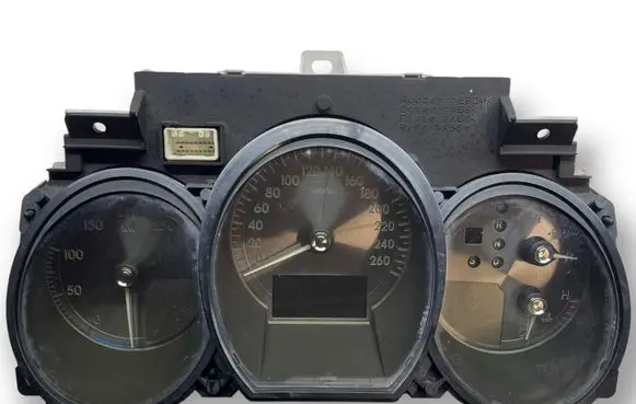 Lexus GS 300 350 430 450H Speedometer (instrument cluster) 8380030E61 S31A 2574403450